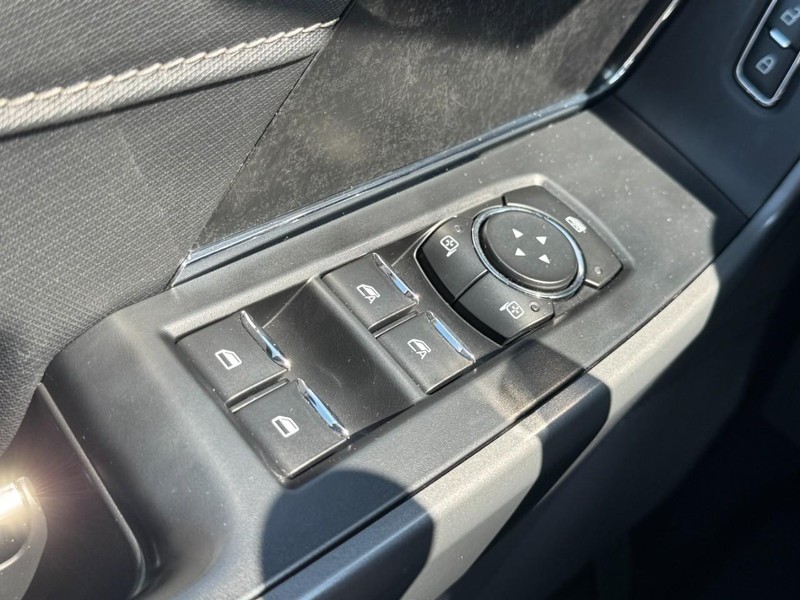 Ford F-150 Vehicle Image 23