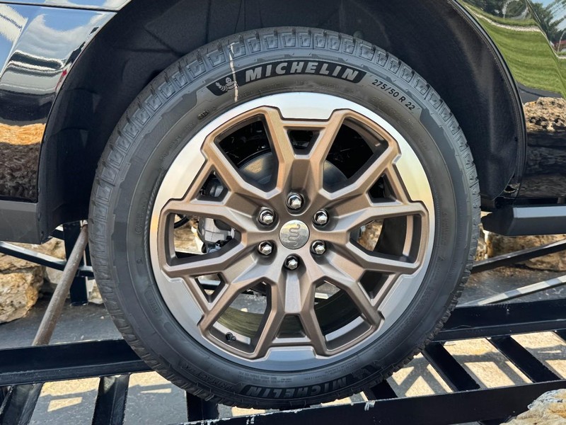 Ford Expedition Vehicle Image 04