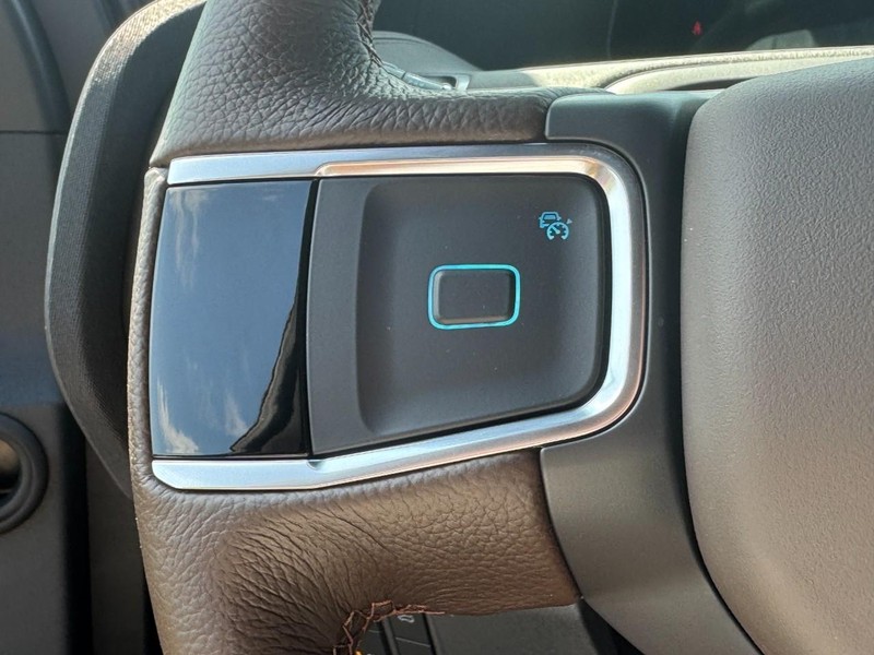 Ford Expedition Vehicle Image 10