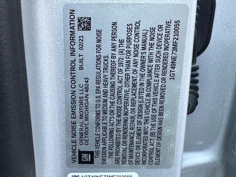 GMC Sierra 2500HD Vehicle Image 25