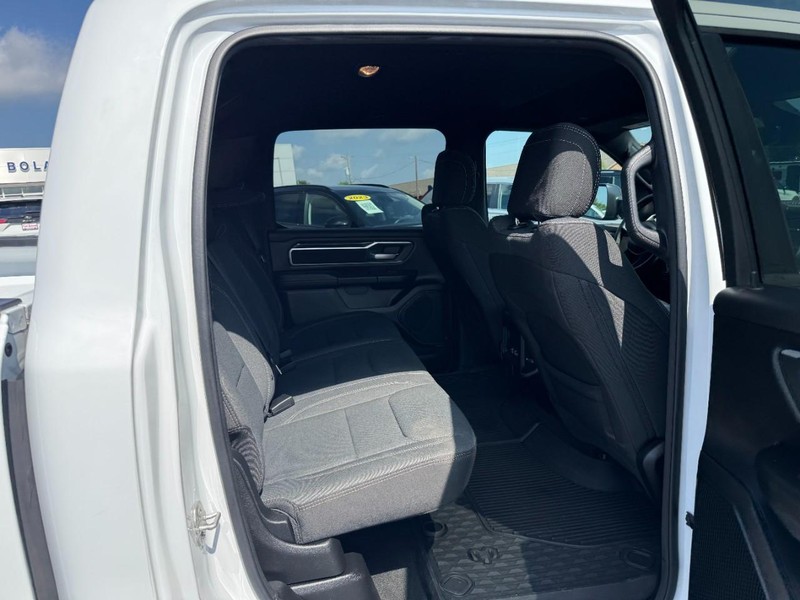 Ram 1500 Vehicle Image 10