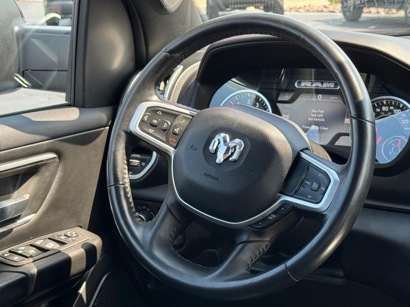 Ram 1500 Vehicle Image 12