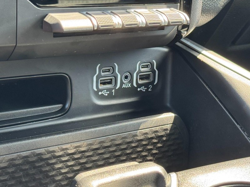 Ram 1500 Vehicle Image 19