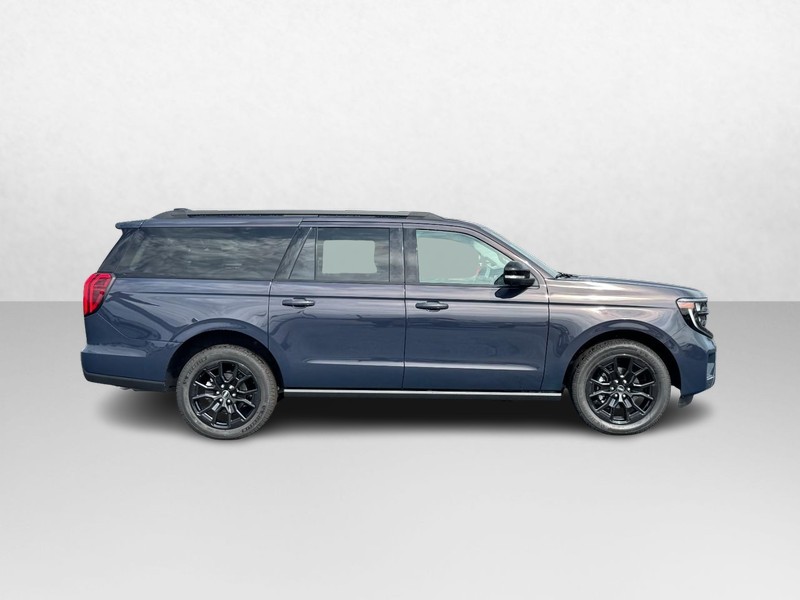 Ford Expedition Max Vehicle Image 02