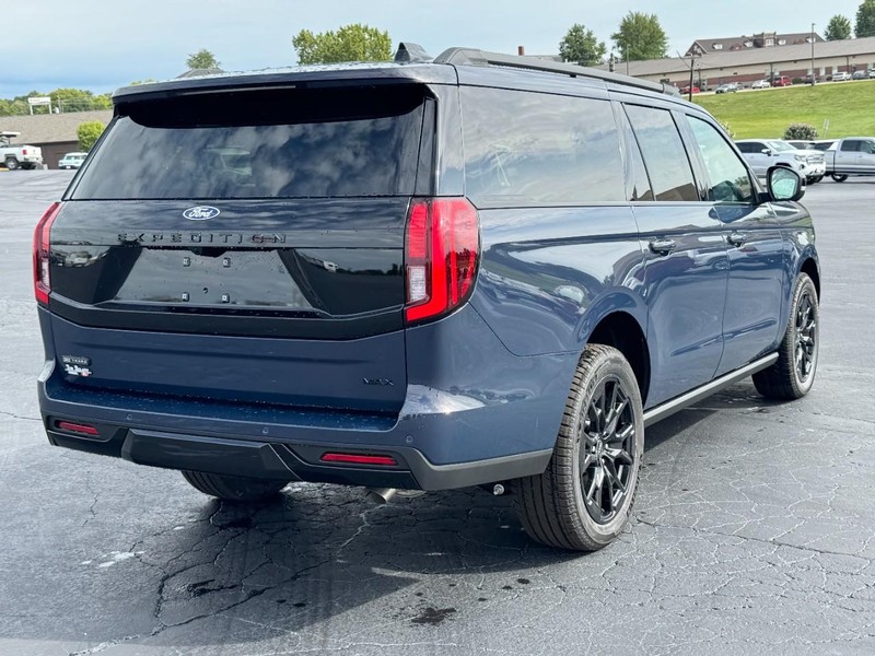 Ford Expedition Max Vehicle Image 03