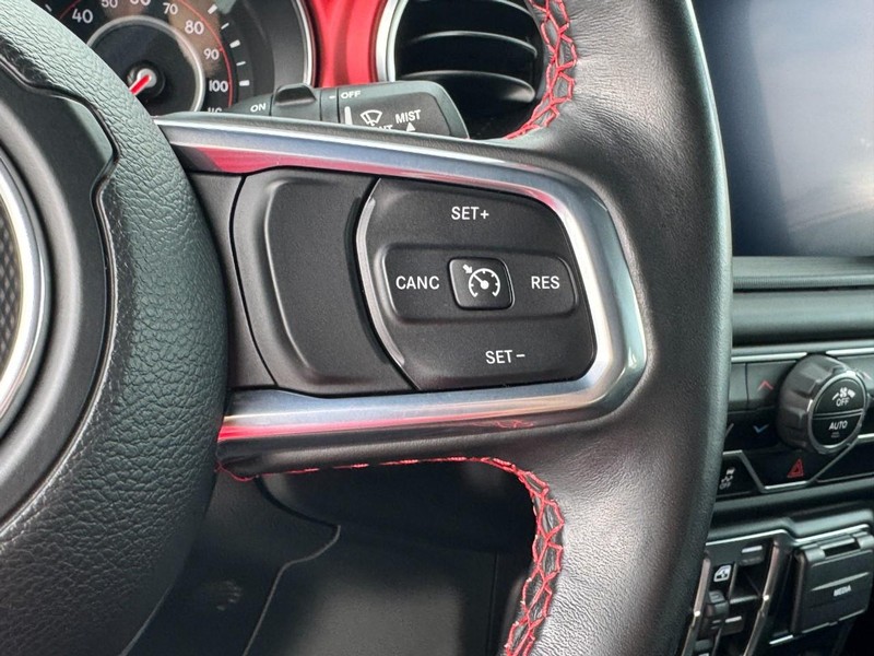 Jeep Wrangler Vehicle Image 17