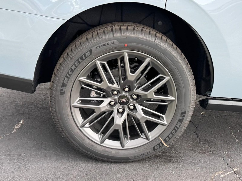 Ford Expedition Vehicle Image 04