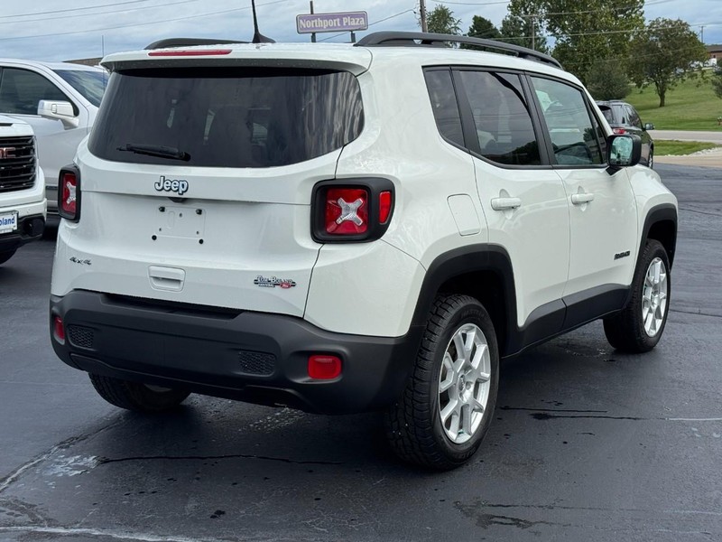 Jeep Renegade Vehicle Image 03