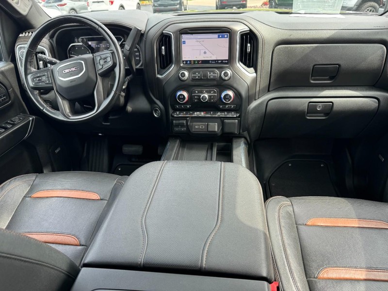 GMC Sierra 2500HD Vehicle Image 11