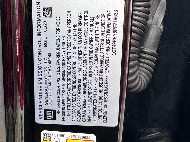 GMC Sierra 2500HD Vehicle Image 25