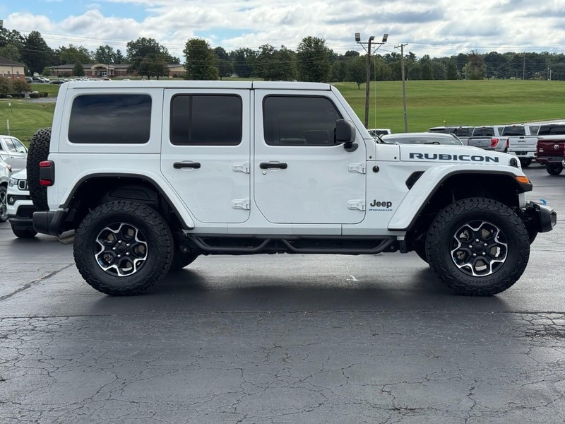 Jeep Wrangler 4xe Vehicle Image 02