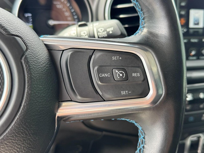 Jeep Wrangler 4xe Vehicle Image 17