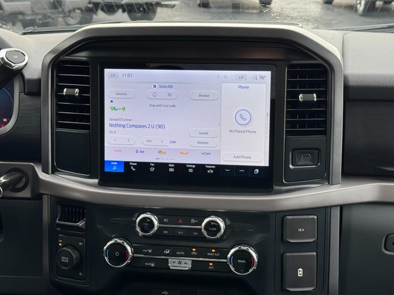 Ford F-150 Vehicle Full-screen Gallery Image 13