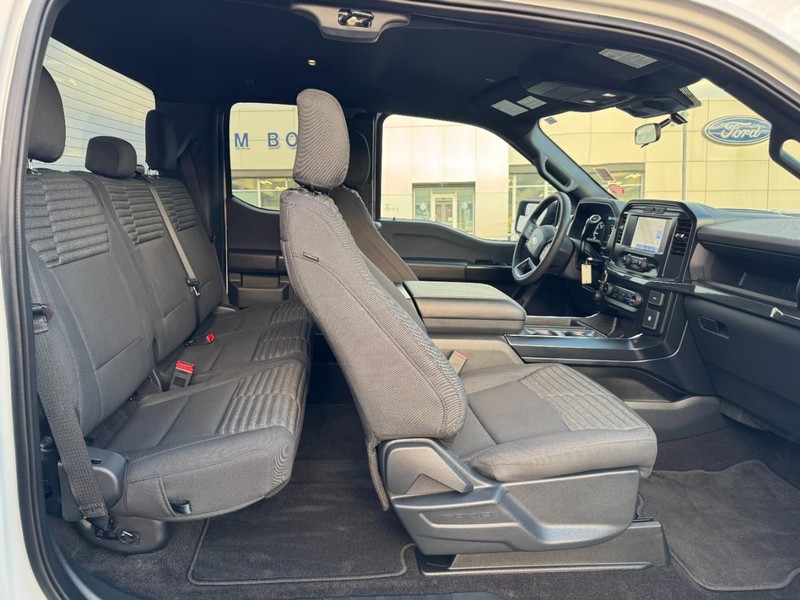 Ford F-150 Vehicle Image 10