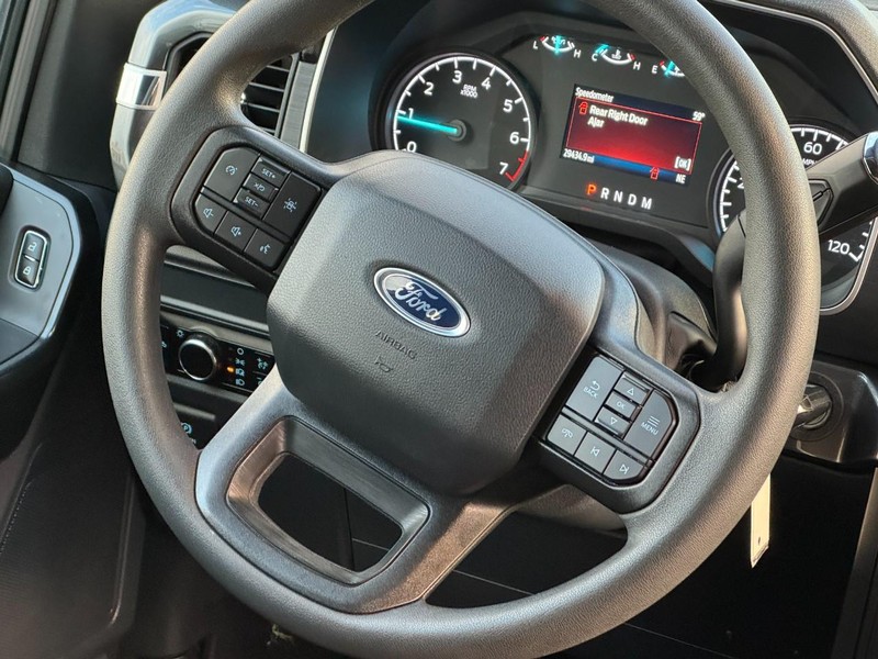 Ford F-150 Vehicle Image 12