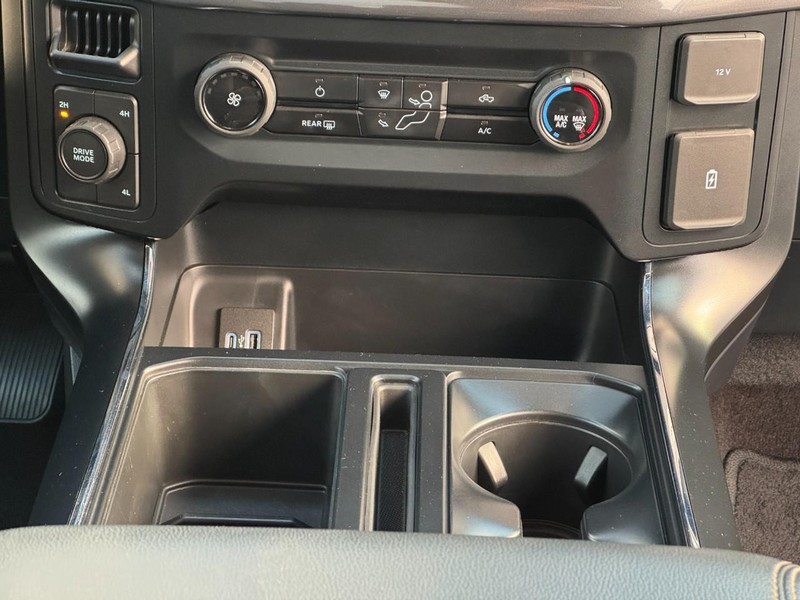 Ford F-150 Vehicle Image 14