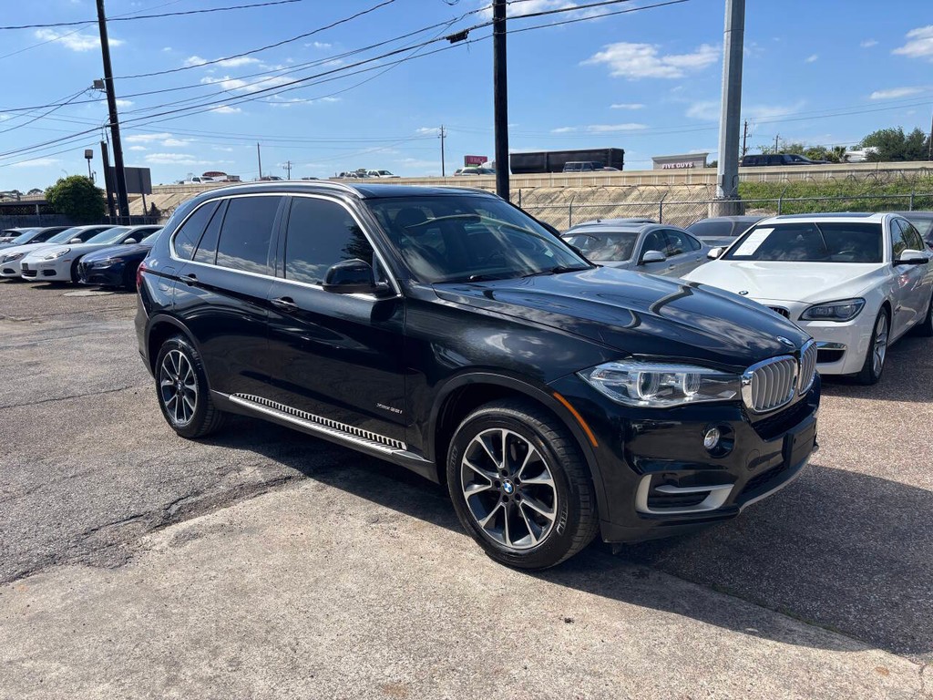 BMW X5 Vehicle Full-screen Gallery Image 39