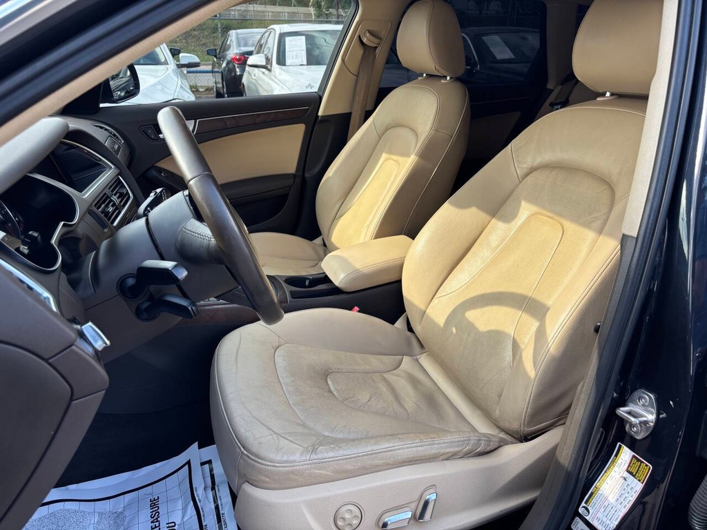 Audi allroad Vehicle Full-screen Gallery Image 08