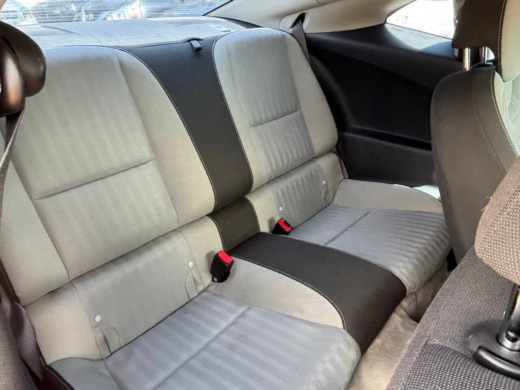 Chevrolet Camaro Vehicle Full-screen Gallery Image 11