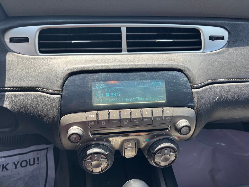 Chevrolet Camaro Vehicle Full-screen Gallery Image 13