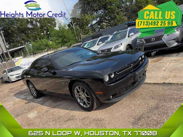 more details - dodge challenger