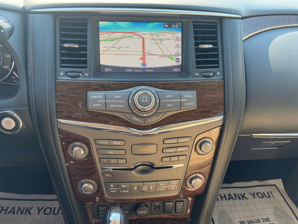 Nissan Armada Vehicle Full-screen Gallery Image 13
