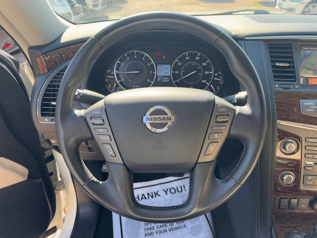 Nissan Armada Vehicle Full-screen Gallery Image 16