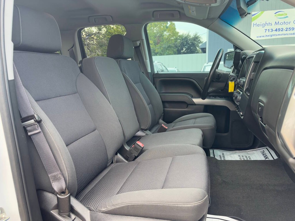 Chevrolet Silverado 1500 Vehicle Full-screen Gallery Image 10