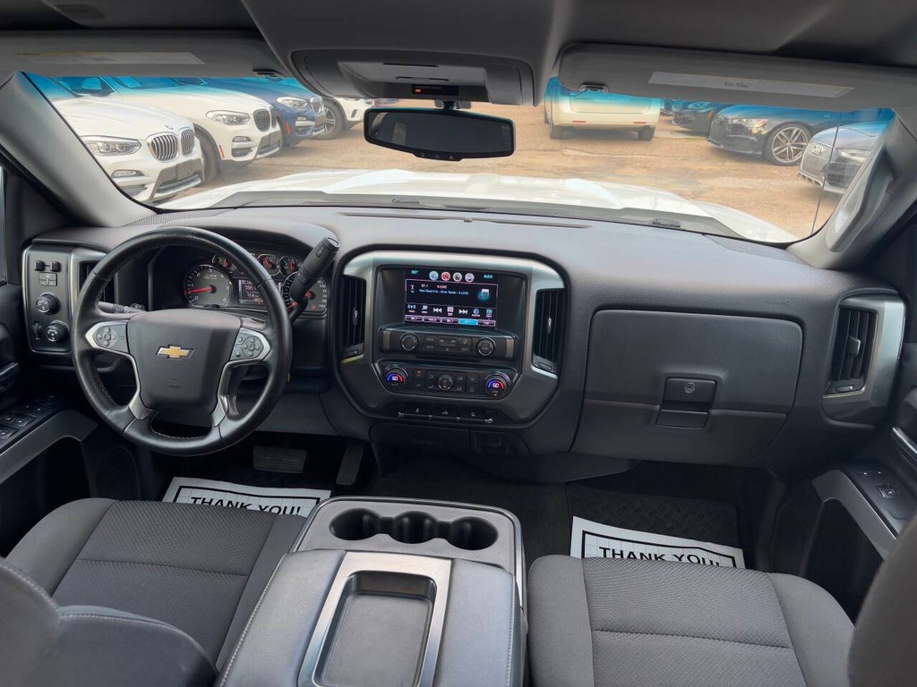 Chevrolet Silverado 1500 Vehicle Full-screen Gallery Image 13