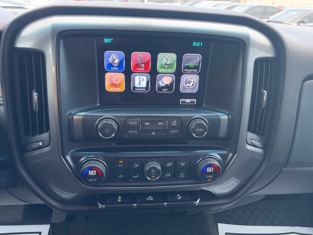 Chevrolet Silverado 1500 Vehicle Full-screen Gallery Image 14