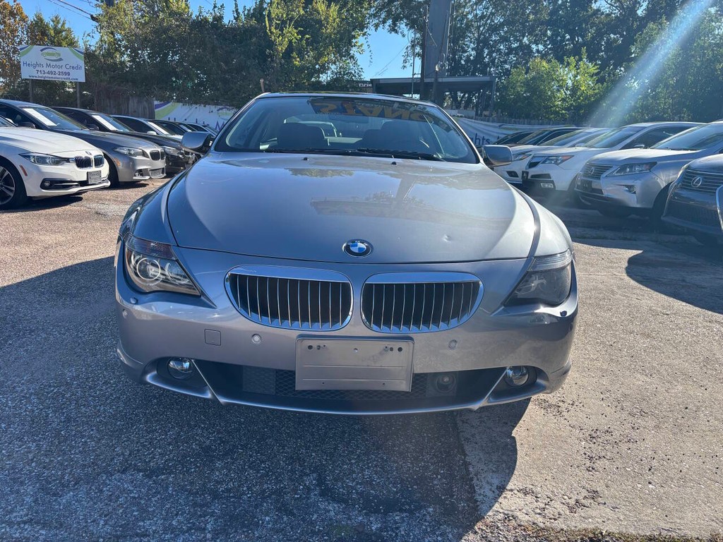 BMW 6 Series Vehicle Full-screen Gallery Image 02