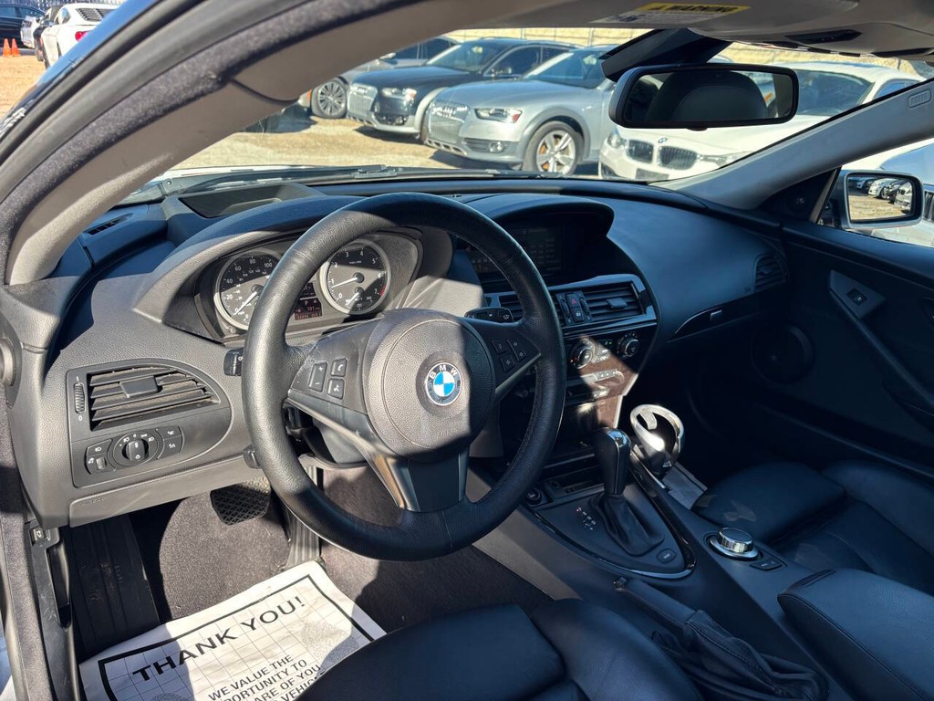 BMW 6 Series Vehicle Full-screen Gallery Image 08