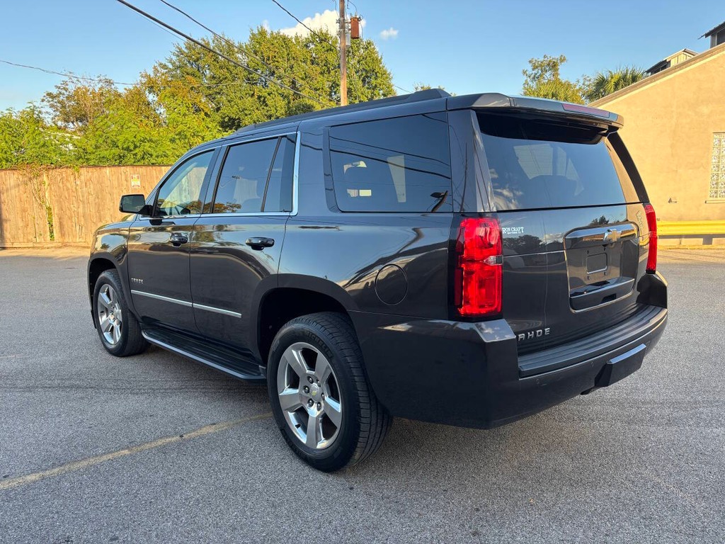 Chevrolet Tahoe Vehicle Full-screen Gallery Image 05