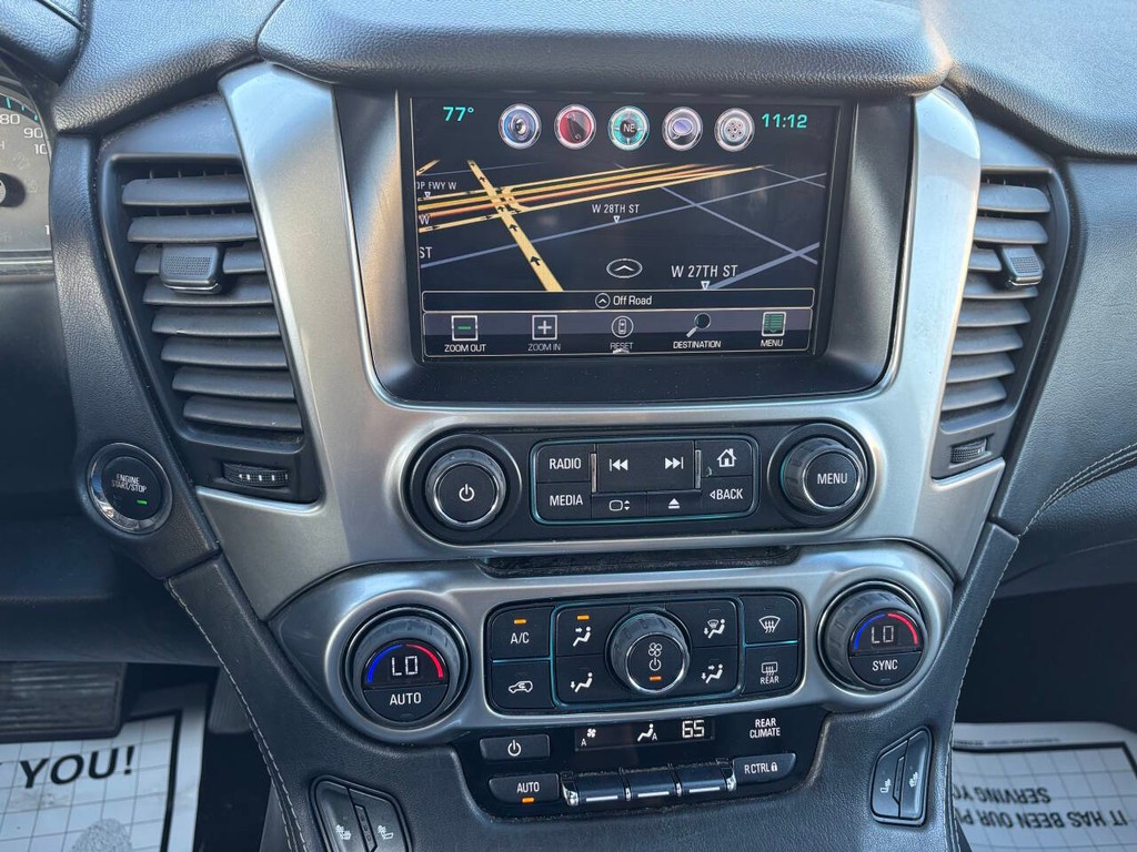 Chevrolet Tahoe Vehicle Full-screen Gallery Image 16