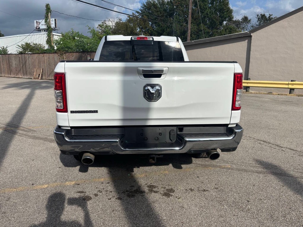 Ram 1500 Vehicle Full-screen Gallery Image 06