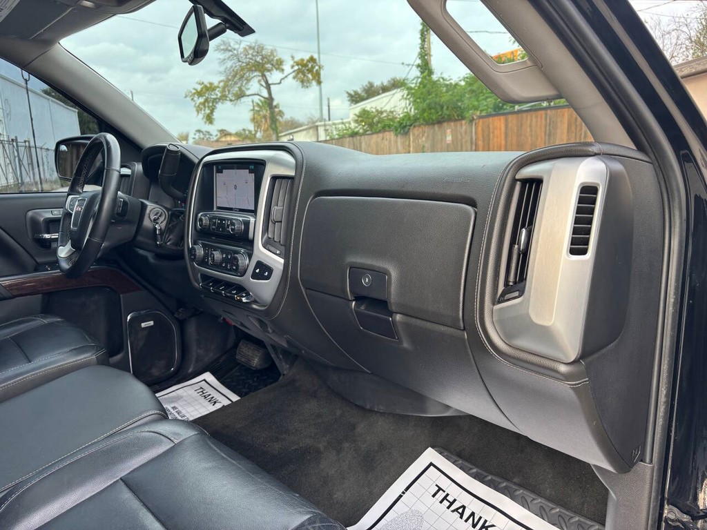 GMC Sierra 1500 Vehicle Full-screen Gallery Image 11