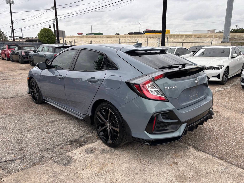 Honda Civic Hatchback Vehicle Full-screen Gallery Image 06