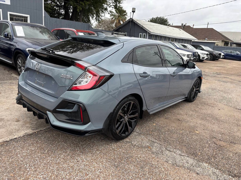 Honda Civic Hatchback Vehicle Full-screen Gallery Image 08