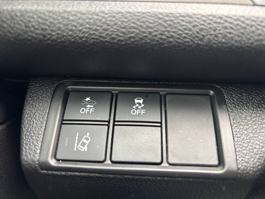 Honda Civic Hatchback Vehicle Full-screen Gallery Image 19