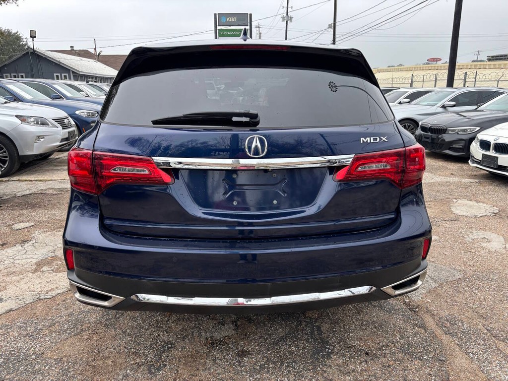 Acura MDX Vehicle Full-screen Gallery Image 06