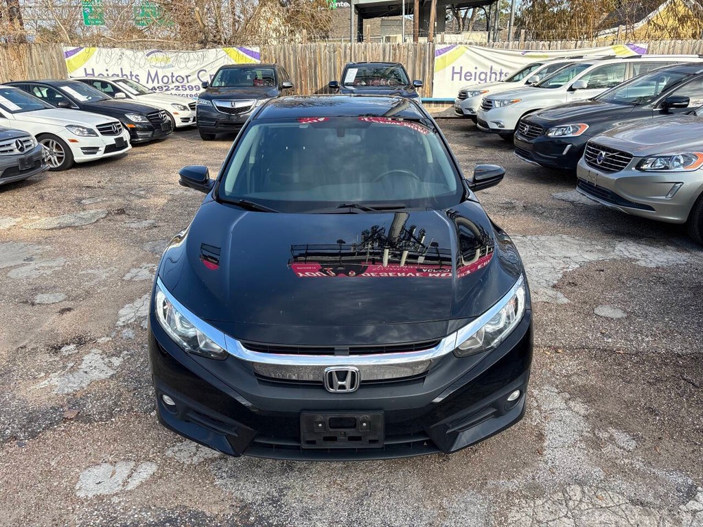 Honda Civic Sedan Vehicle Full-screen Gallery Image 03