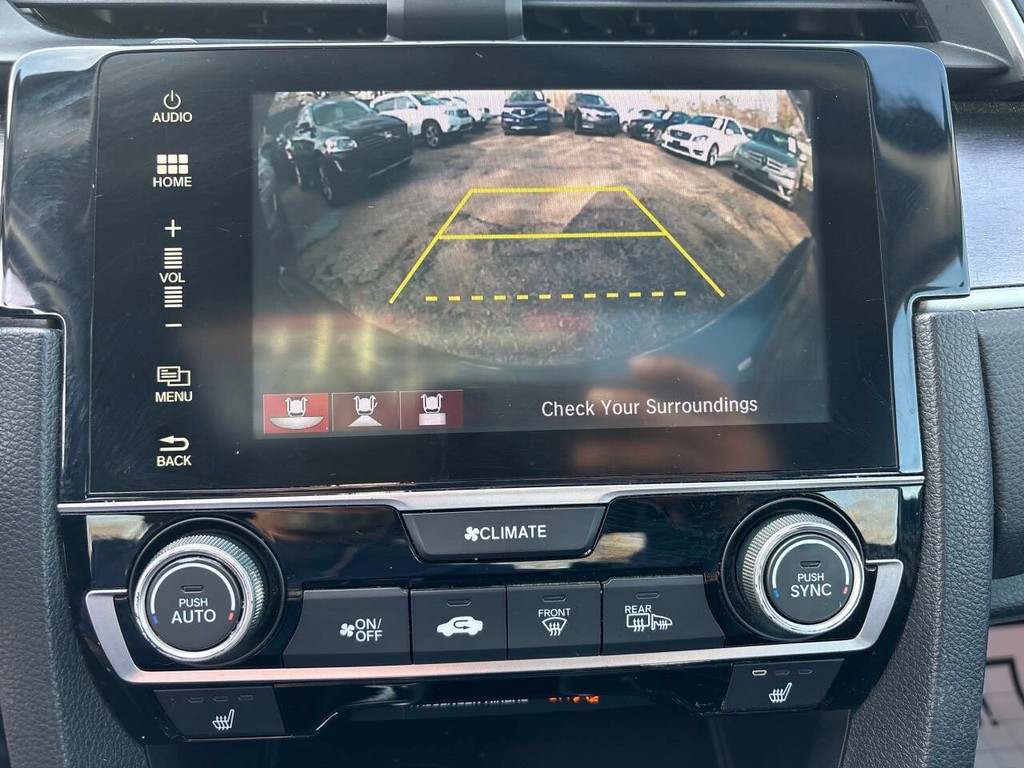 Honda Civic Sedan Vehicle Full-screen Gallery Image 16