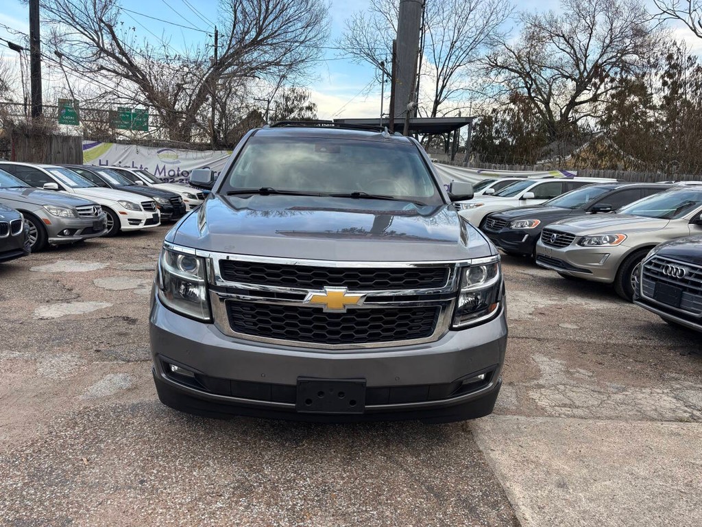 Chevrolet Tahoe Vehicle Full-screen Gallery Image 03