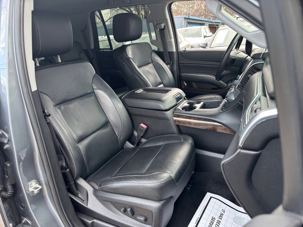 Chevrolet Tahoe Vehicle Full-screen Gallery Image 10