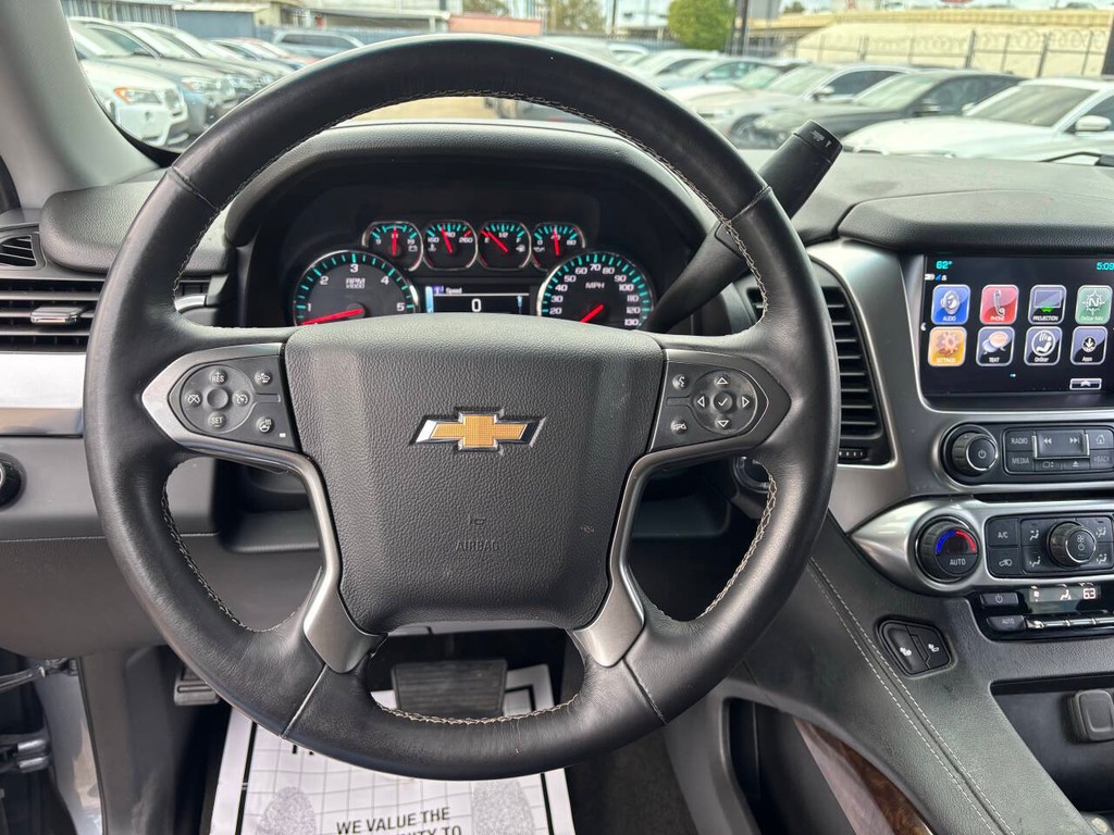 Chevrolet Tahoe Vehicle Full-screen Gallery Image 19