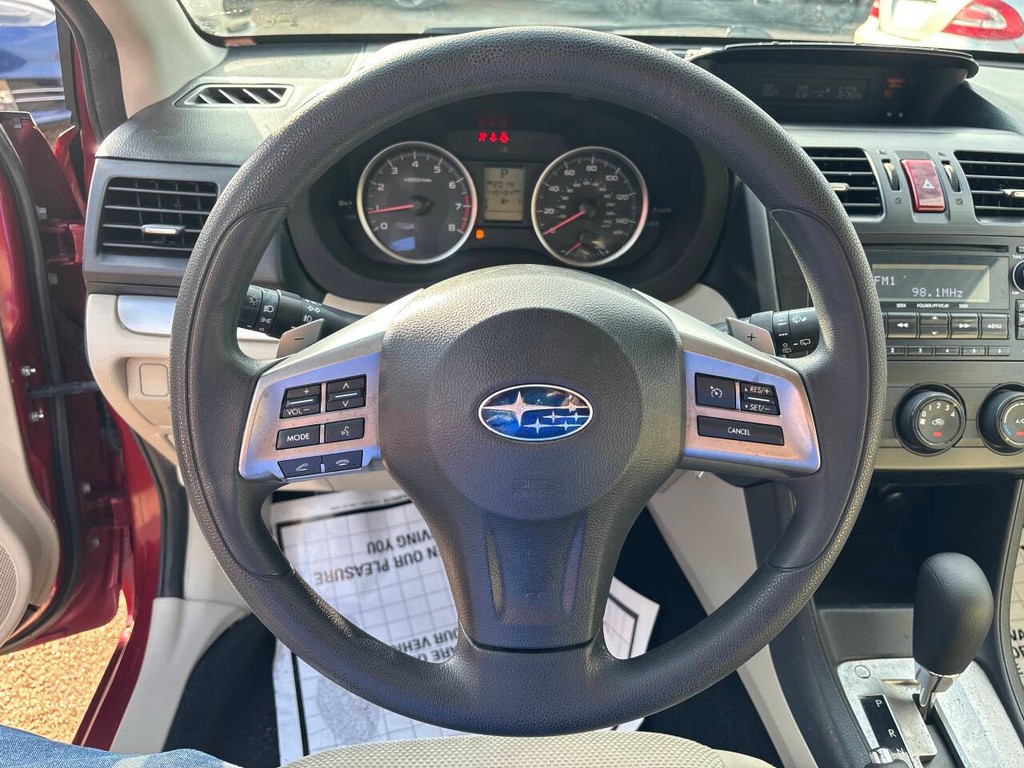 Subaru XV Crosstrek Vehicle Full-screen Gallery Image 16