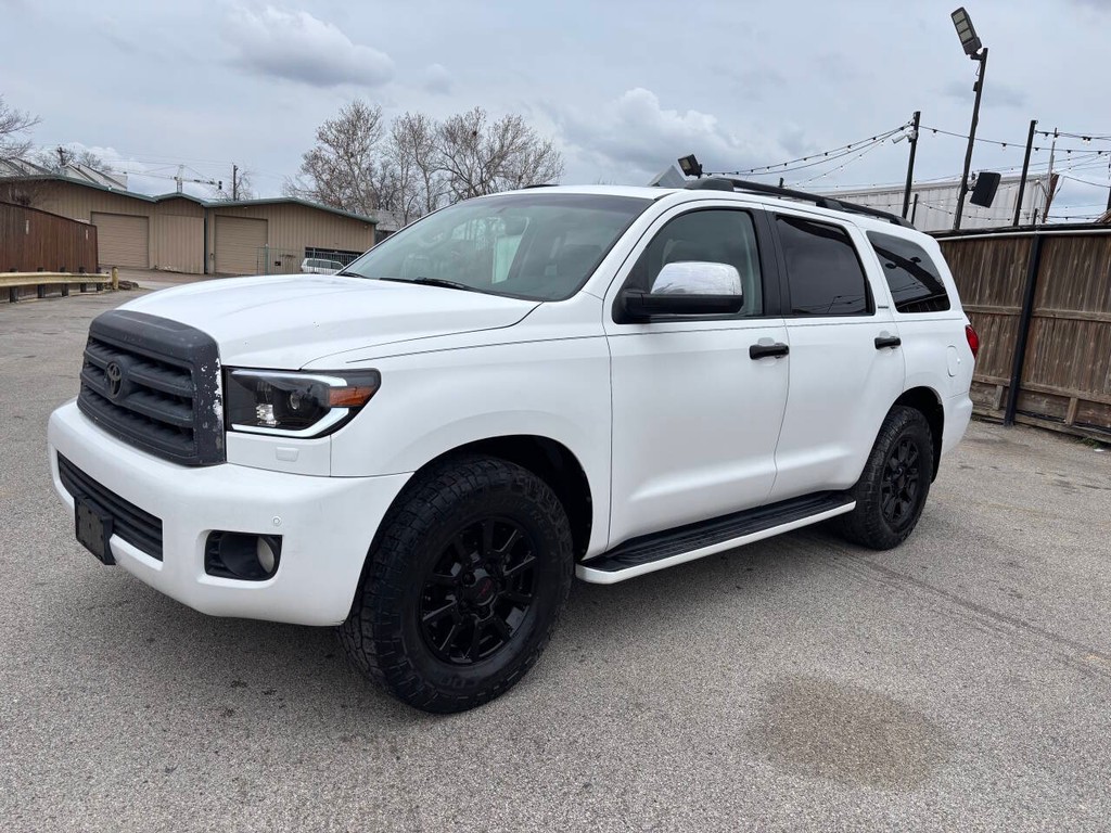 Toyota Sequoia Vehicle Full-screen Gallery Image 04