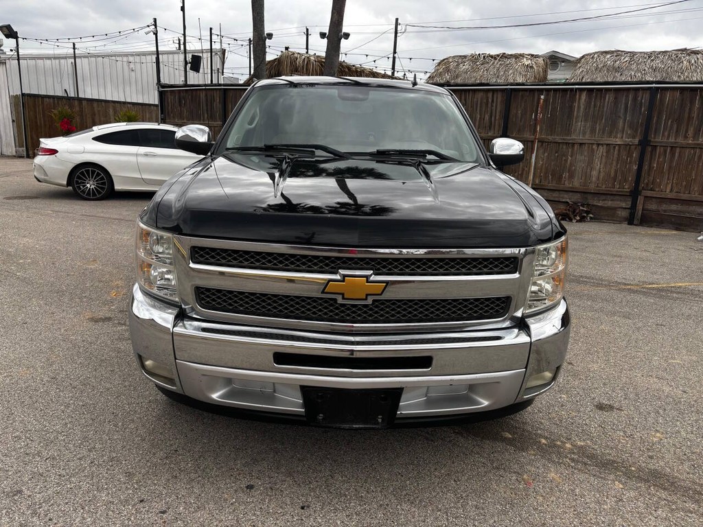 Chevrolet Silverado 1500 Vehicle Full-screen Gallery Image 04