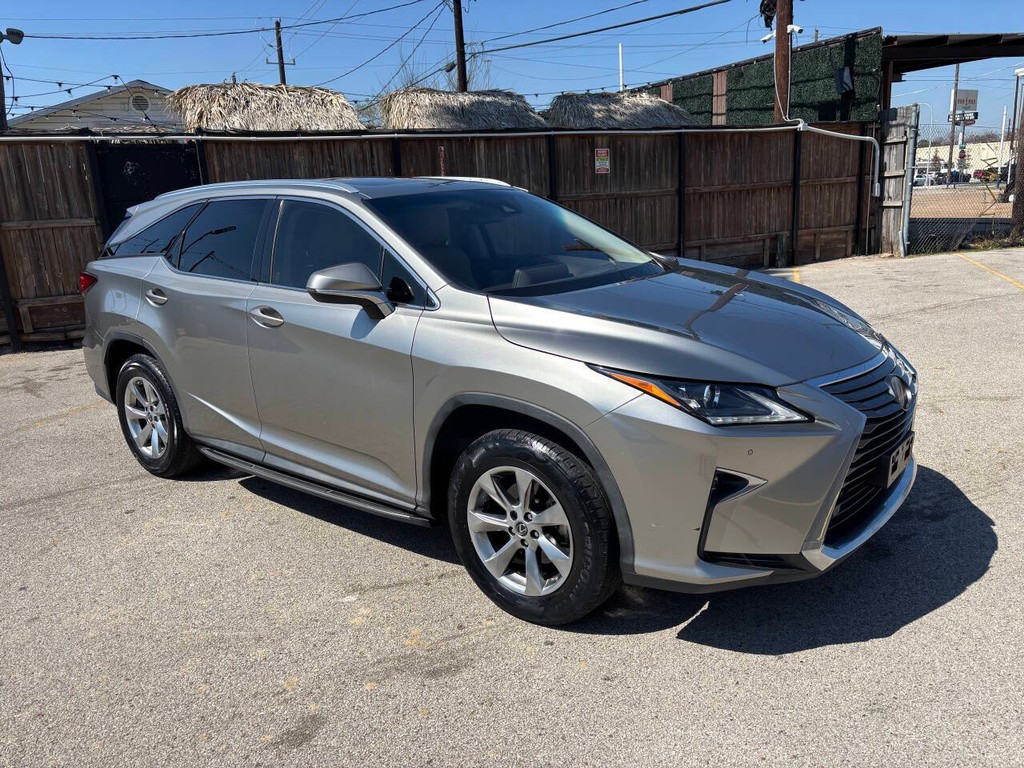 Lexus RX Vehicle Full-screen Gallery Image 02