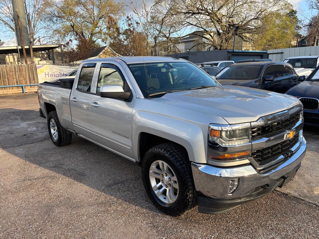 Chevrolet Silverado 1500 Vehicle Full-screen Gallery Image 02